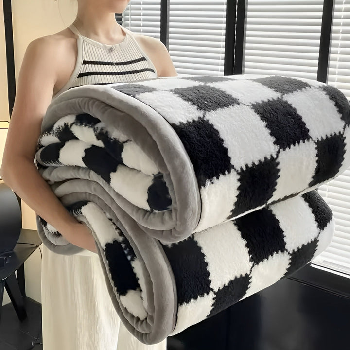 Maines | Luxe Throw Blanket